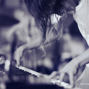 60多岁老熟女肥屁股
